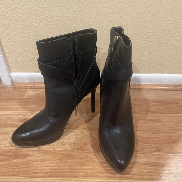 Enzo Angiolini booties size 9.5 - Picture 5 of 5